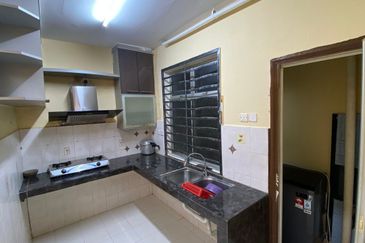 Villa Krystal, Bandar Selesa Jaya