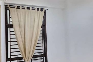 D'Summit Residences @ Kempas Utama