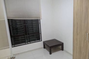 D'Summit Residences @ Kempas Utama