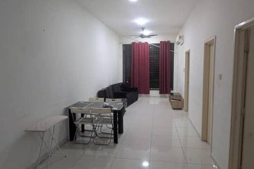 D'Summit Residences @ Kempas Utama