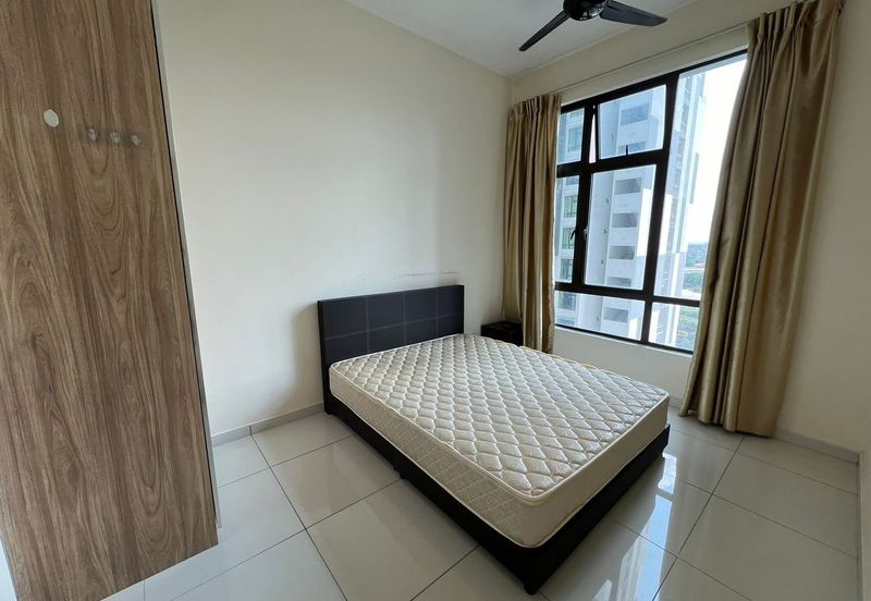 D'Summit Residences @ Kempas Utama