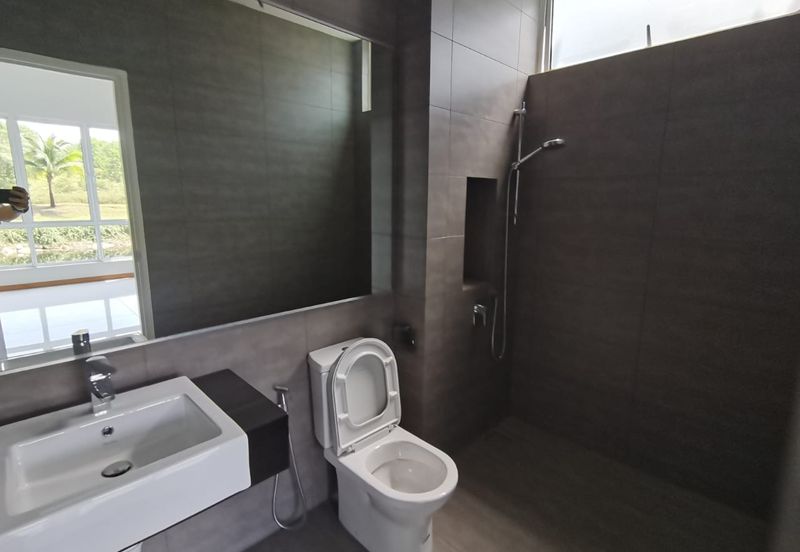 Isola Villa @ Senibong Cove