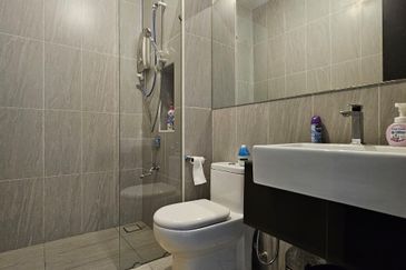 Eco Botanic 2.5 Storey Garden Superlink House For Sale