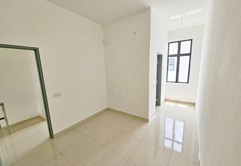 The Straits View Residences