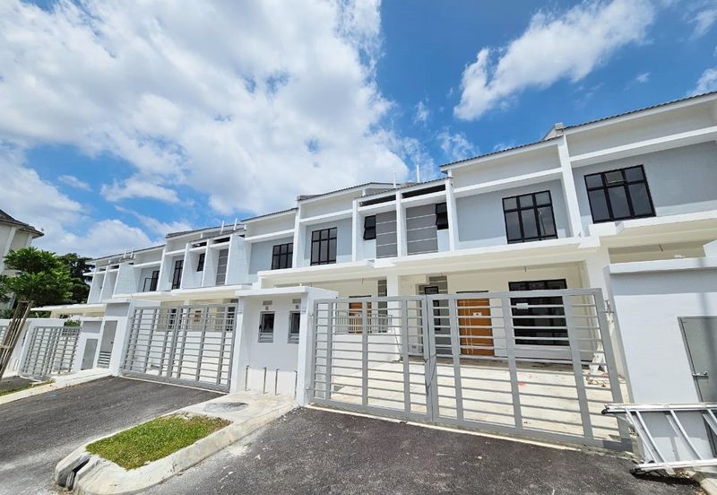 The Straits View Residences