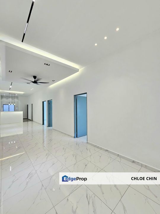 Kampung Poh Chee Leng Sri Skudai Single Storey Semi-D For Sale, Johor, Muar