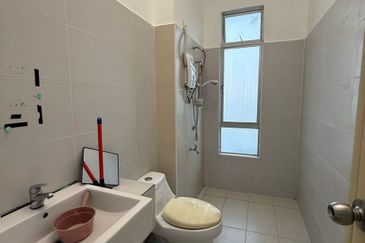 Austin Residence @Taman Mount Austin