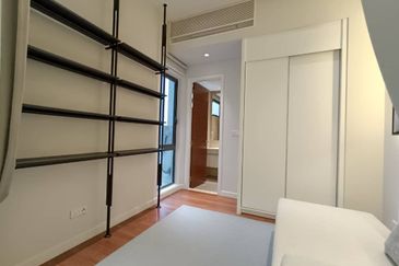 The Astaka @ 1 Bukit Senyum