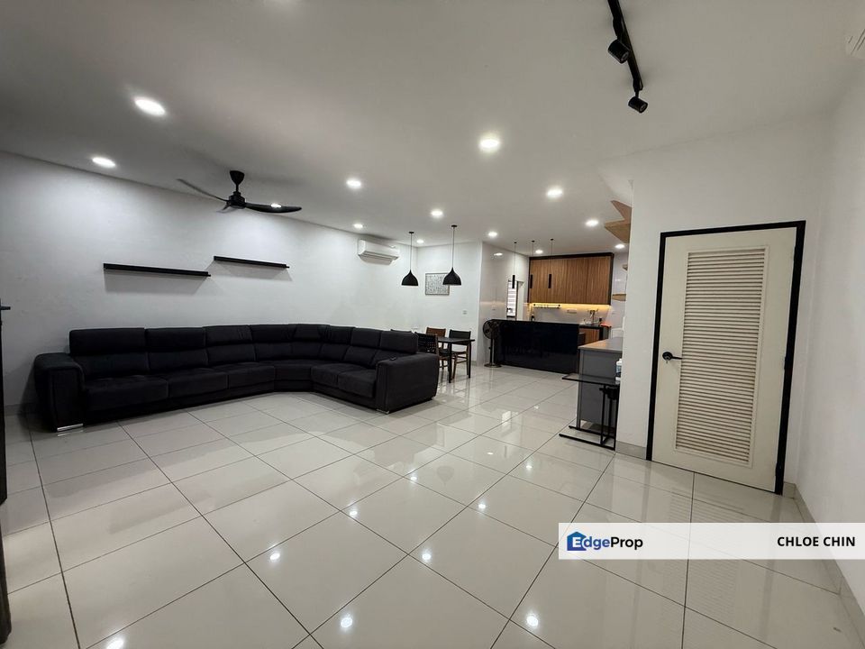 Taman Glenmarie @ Austin area Fully Renovated , Johor, Johor Bahru