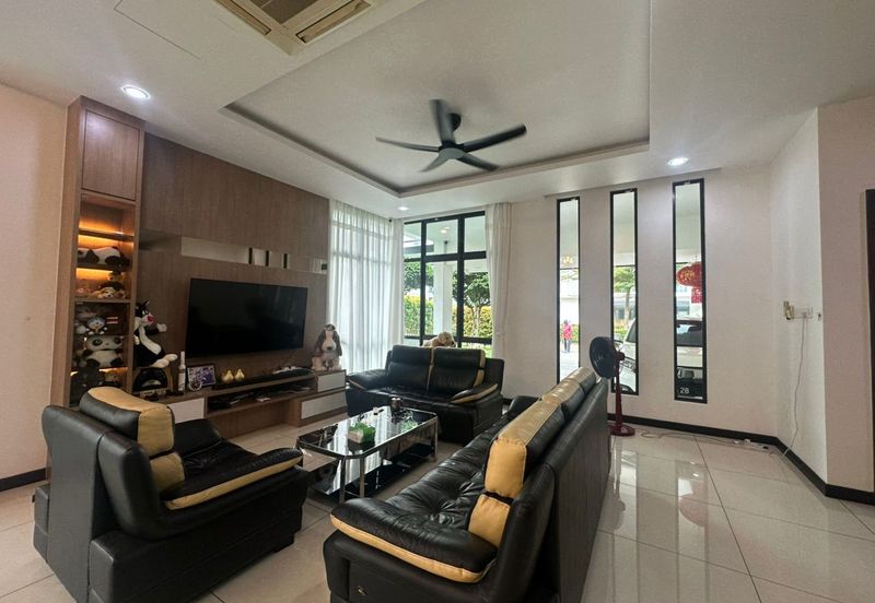 The Straits View Residences