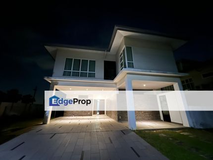Isola Villas Senibong Cove Permas Bungalow House For Rent, Johor, Masai