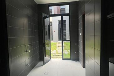 Aurora Resort Villas