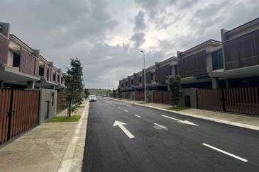 Aurora Resort Villas