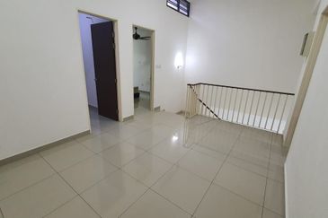 Austin Residence @Taman Mount Austin