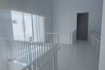 Bandar Baru Seri Alam