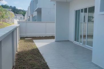 Bandar Baru Seri Alam