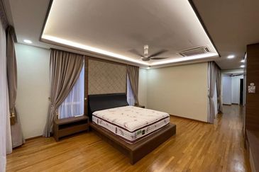 Isola Villa @ Senibong Cove