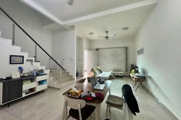 Austin Residence @Taman Mount Austin