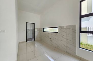 Honeydale Residence @ Taman Impian Emas