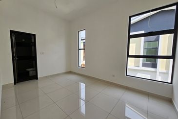 Honeydale Residence @ Taman Impian Emas