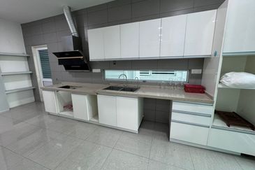 Taman Austin Heights