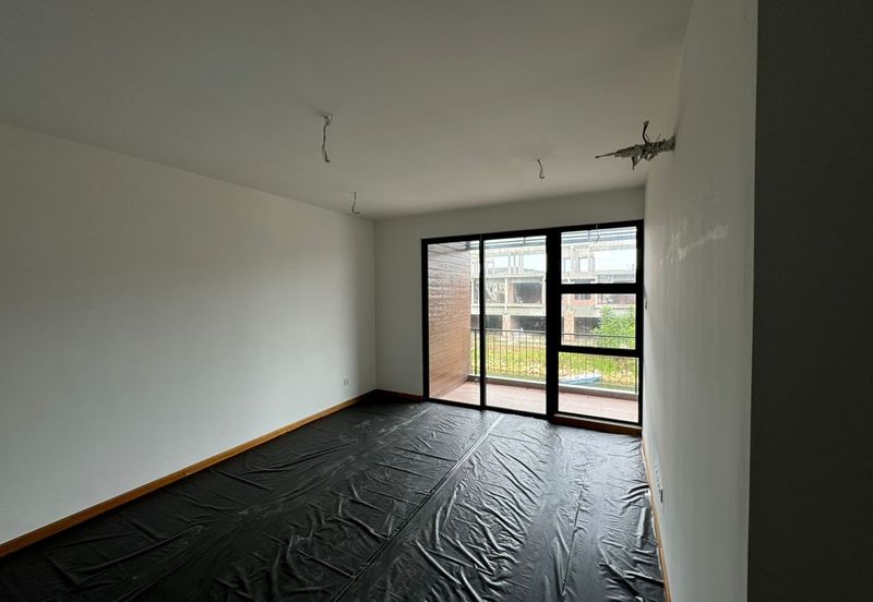 Senibong Cove Waterway Residences