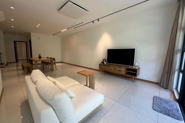 Senibong Cove Waterway Residences