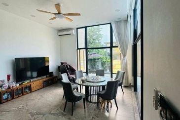 Golf & Resort Forest City, Fringe Villa