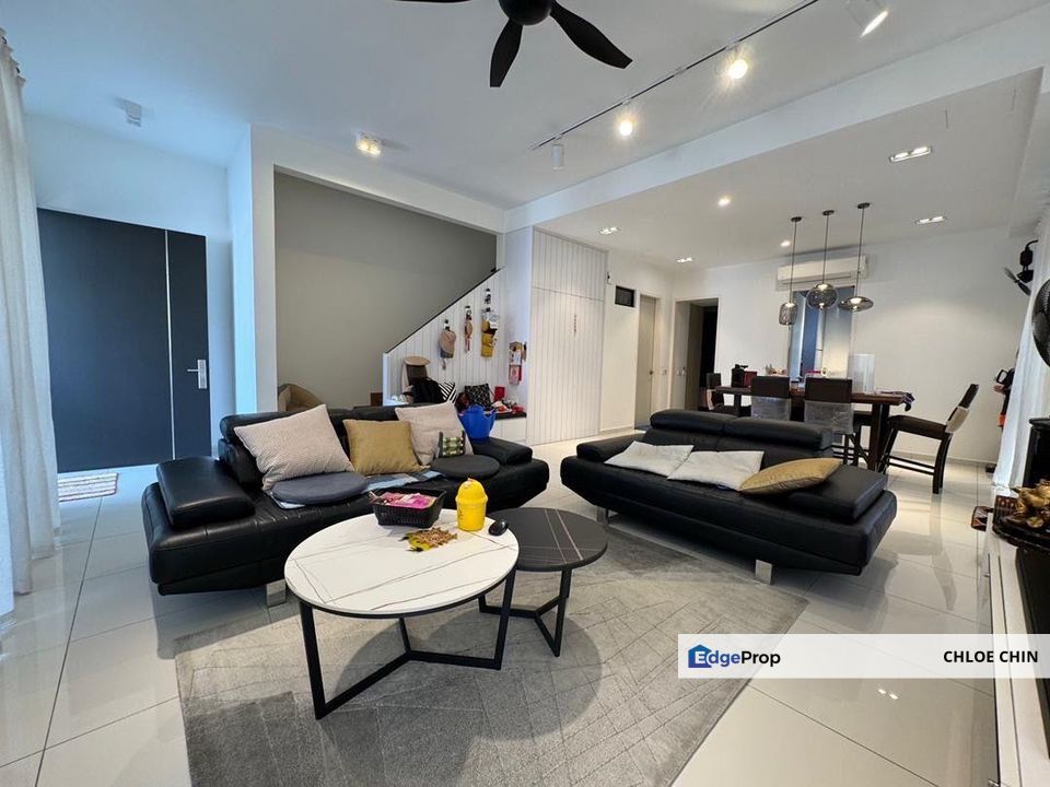 Walton Eco Summer Double Storey Terrace House End Lot For Rent, Johor, Johor Bahru