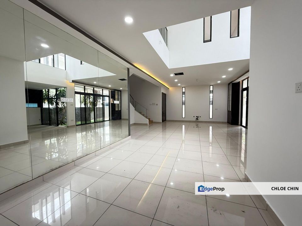 Arista Taman Gaya Double Storey Semi Detached For Sale , Johor, Ulu Tiram