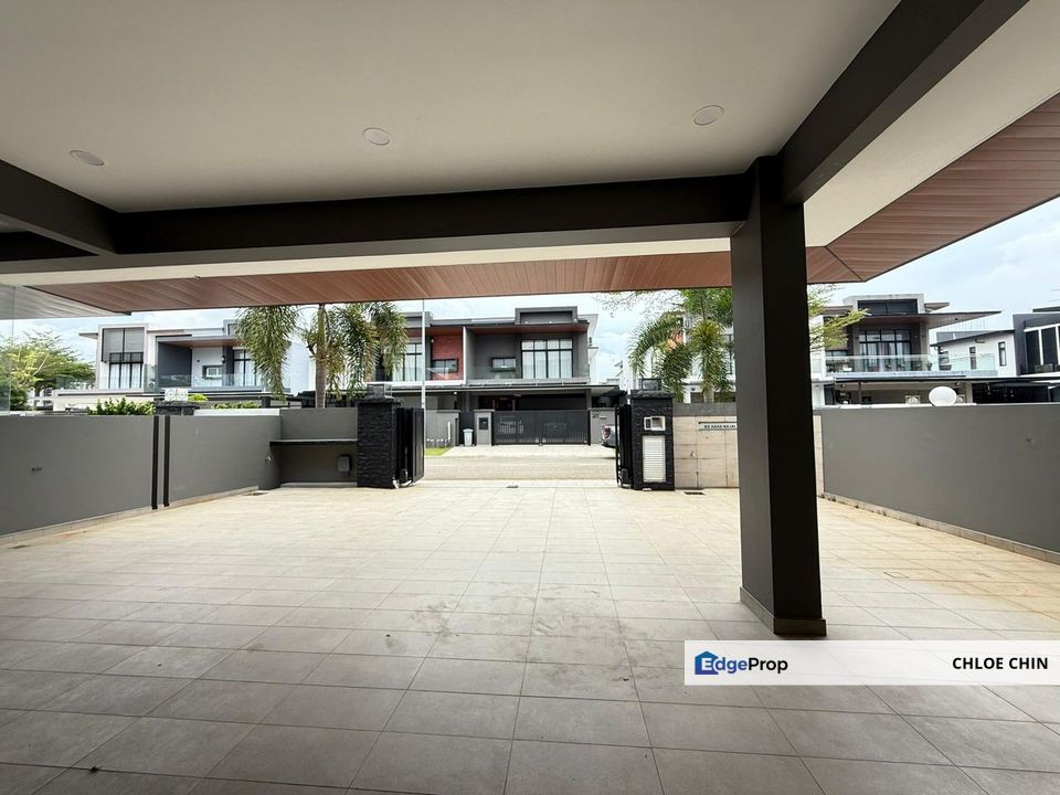 Arista Taman Gaya Double Storey Semi Detached For Sale , Johor, Ulu Tiram