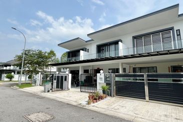 The Straits View Residences