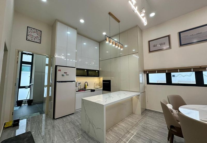 Taman Austin Heights