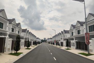 Bandar Baru Seri Alam