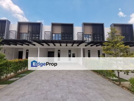 3-Storey Terrace House in  Waterway Residence For Sale , Johor, Masai