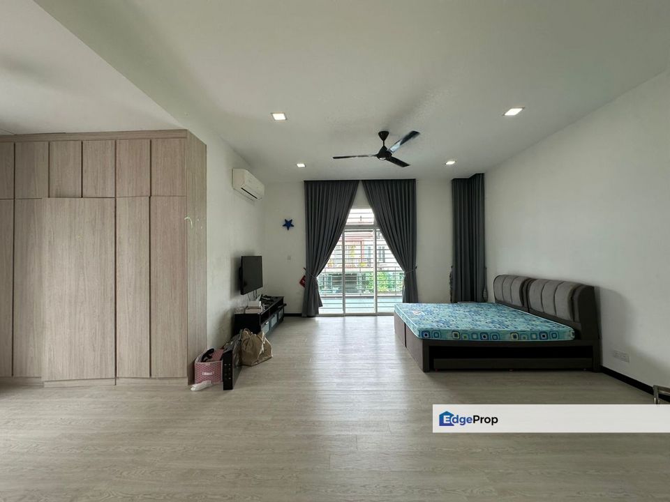 Senibong Villas Masai Double Storey Semi D House For Sale , Johor, Masai