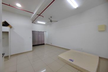 MANHATTAN @ Austin Heights