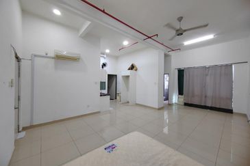 MANHATTAN @ Austin Heights