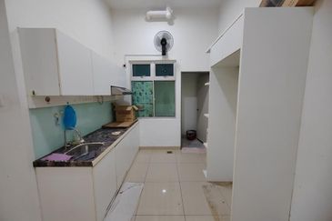 MANHATTAN @ Austin Heights