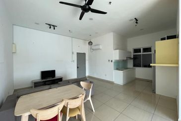 MANHATTAN @ Austin Heights