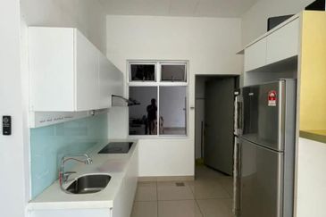 MANHATTAN @ Austin Heights