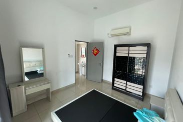 MANHATTAN @ Austin Heights