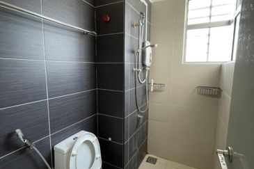 MANHATTAN @ Austin Heights