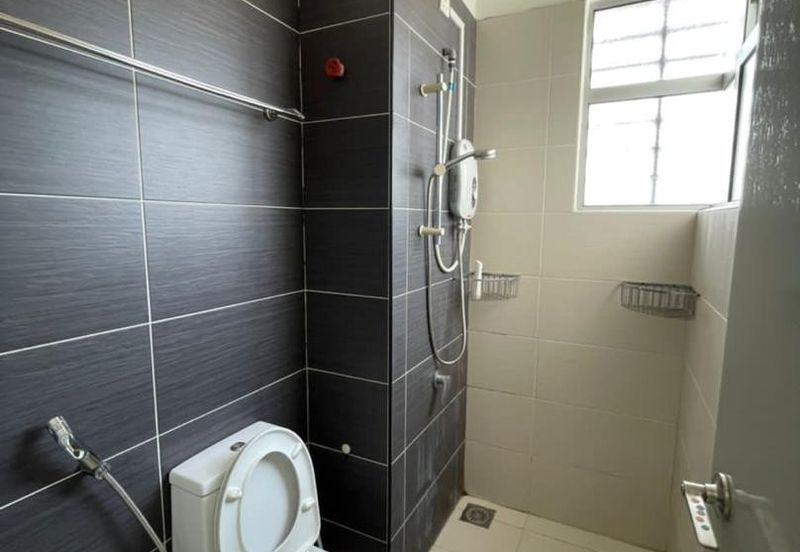 MANHATTAN @ Austin Heights