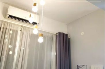 Dedaun Hijau (Greenfield Regency)