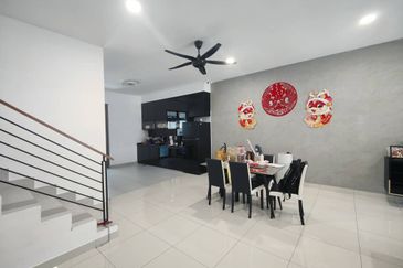 Bukit Impian, Taman Impian Emas