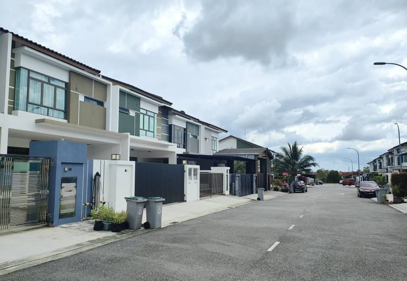 Bukit Impian, Taman Impian Emas