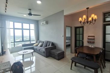 D'Summit Residences @ Kempas Utama