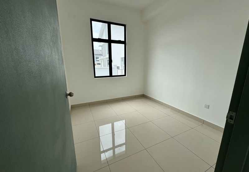 The Straits View Residences