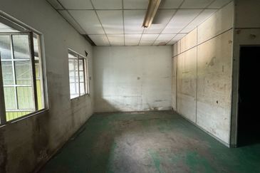 Kawasan Perindustrian Mount Austin